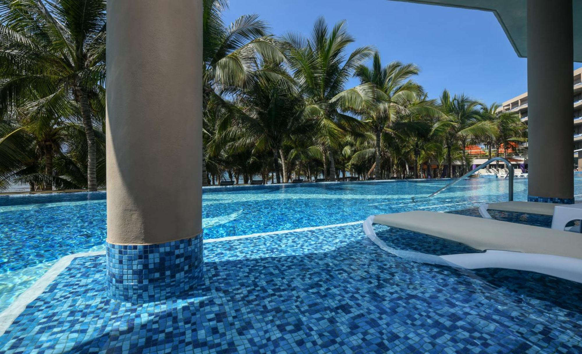 El Dorado Seaside Suites Catamaran, Cenote & More Inclusive (Adults Only) Xpu Ha Kültér fotó